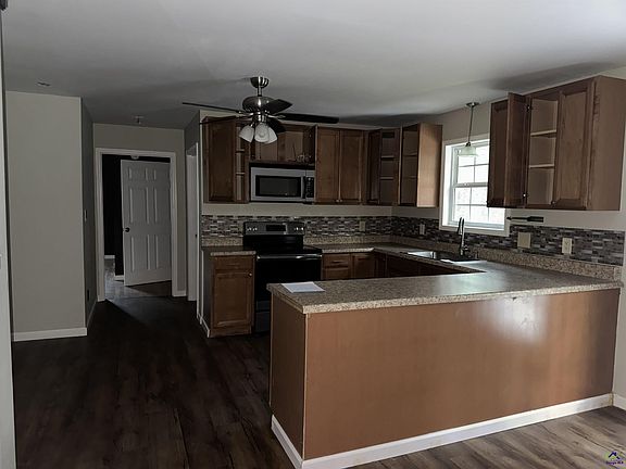 4th image of 90 Osprey Dr