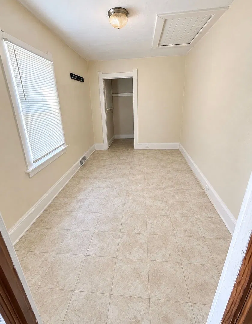 2 Bed 1 Bath — Photo 2