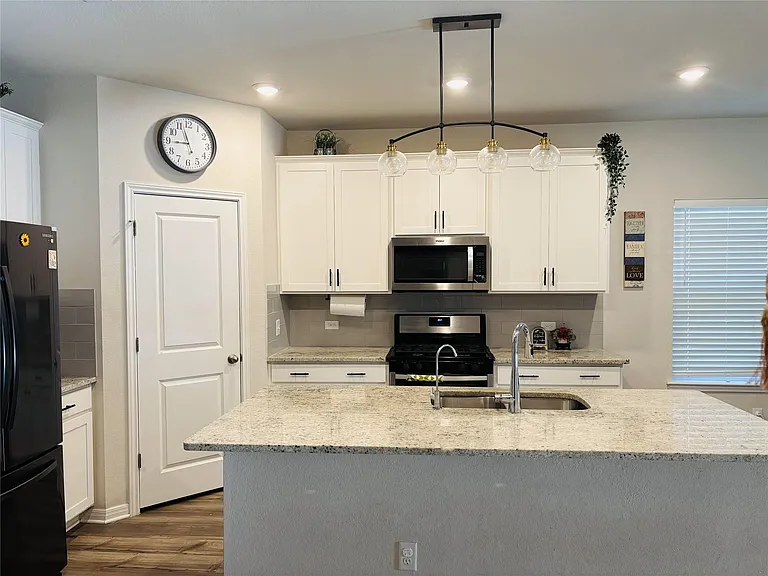 3034 Mill Run Bnd — Photo 2