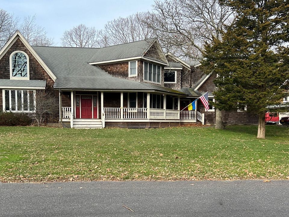 1st image of 4 Freds Ln
