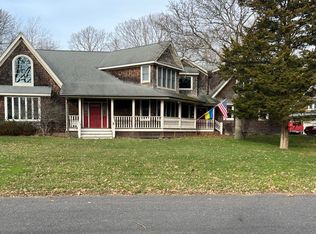 4 Freds Ln, Shelter Island, NY 11964