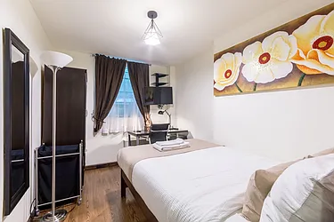 Rented by Townhouse Apartments