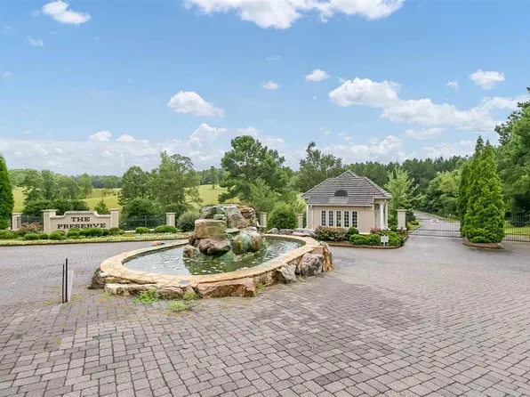 180 Arborwood Ln, Savannah, TN 38372