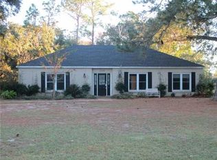 210 Saint Andrews Dr, Ocean Springs, MS 39564