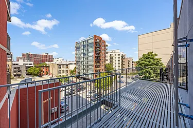 Rented by Gazal International Brokerage Group