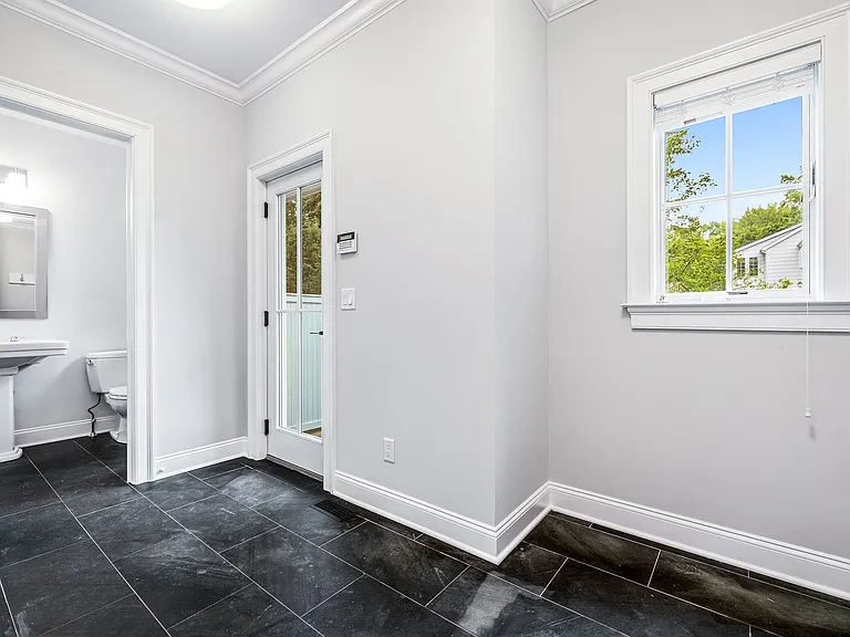 63 Grapal St — Photo 15