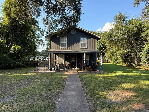 310 W Harris St, Kirbyville, TX 75956