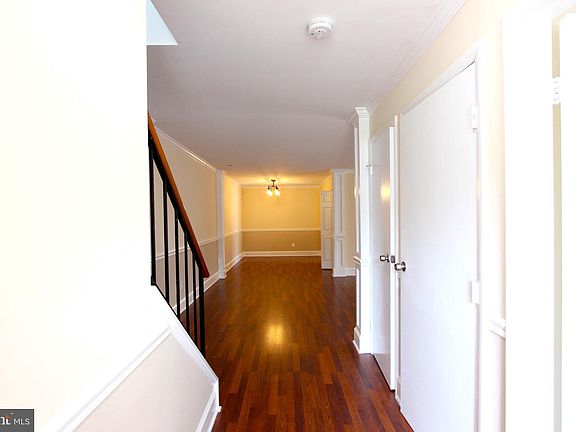 5th image of 20058 Appledowre Cir #243