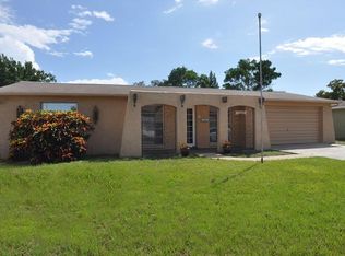 3300 Holiday Lake Dr, Holiday, FL 34691