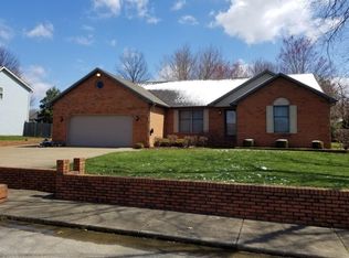 4122 Country Place Dr, Newburgh, IN 47630