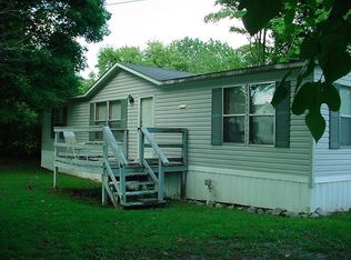 211 Carroll Ave, Waverly, TN 37185