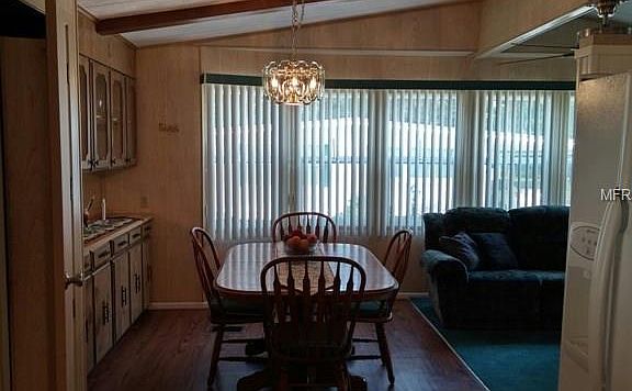 4th image of 254 Pinewood Dr