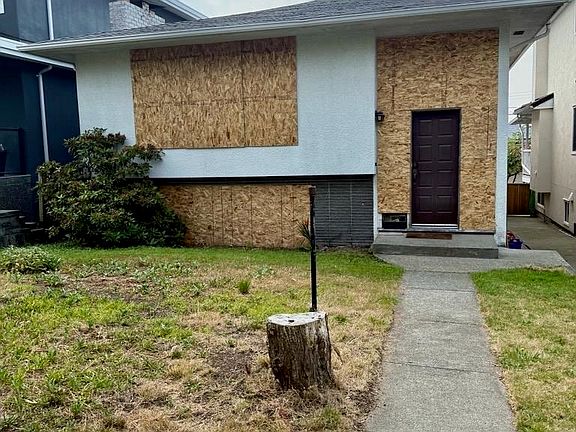 4th image of 3918 Union St
