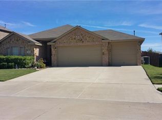 905 Keel Line Dr, Crowley, TX 76036
