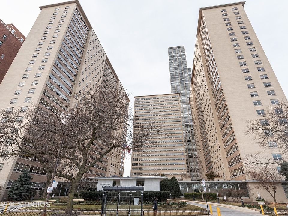 1st image of 3950 N Lake Shore Dr APT 1022