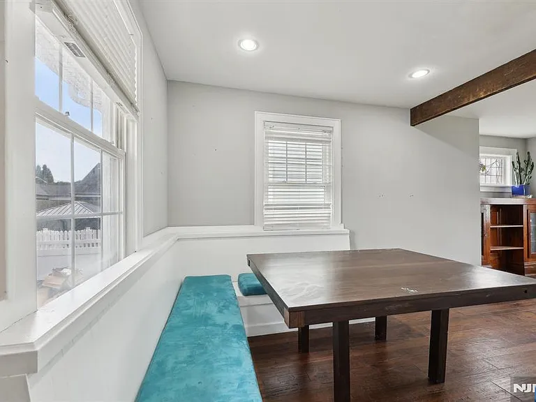 48 Marinus St — Photo 10