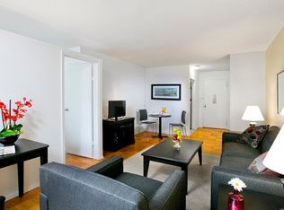 208 E 32nd St #4B, Brooklyn, NY 11226