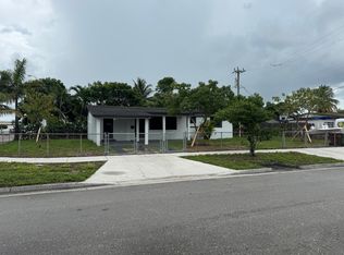 950 E 2nd St, Hialeah, FL 33010