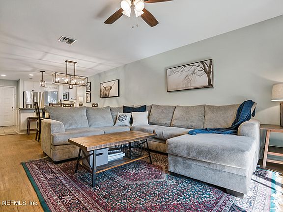 2nd image of 19 Arbor Club Dr Unit 104