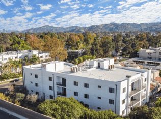 4707 Fulton Ave #304, Sherman Oaks, CA 91423