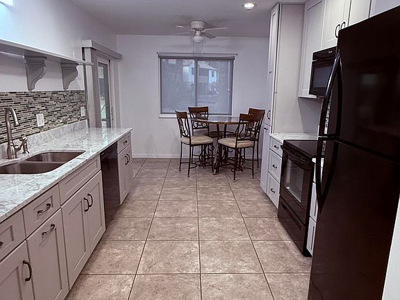 4th image of 617 Greenwood Village Blvd #14A