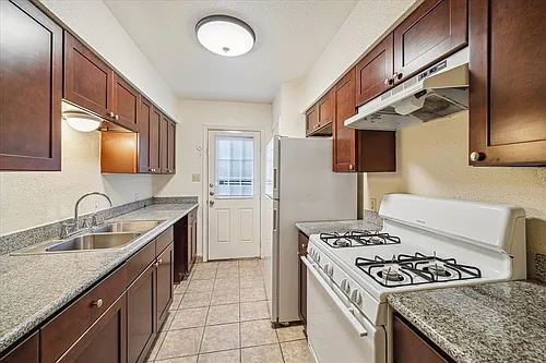 3003 Falk Ct Photo 1