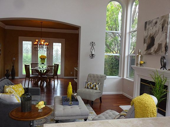 4th image of 5967 Gleneagles Cir