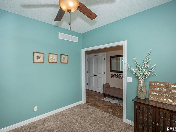 4th image of 1514 Shamrock Dr