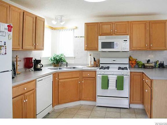 3rd image of 5146 Briercliff Dr