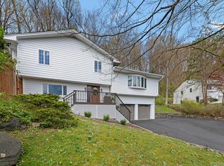168 Pound Ridge Rd, Bedford, NY 10506