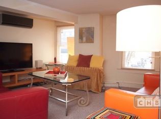 100 Rogers Ave, Hightstown, NJ 08520