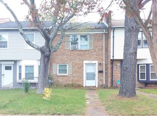 6556 Stoney Point N, Norfolk, VA 23502