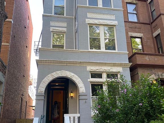 2nd image of 2017 Kalorama Rd NW APT 2