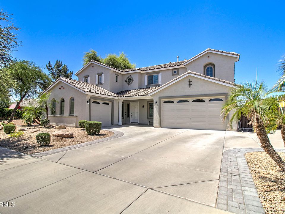1st image of 19047 E RAVEN Drive