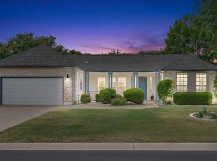 101 Vinca Dr, Georgetown, TX 78633
