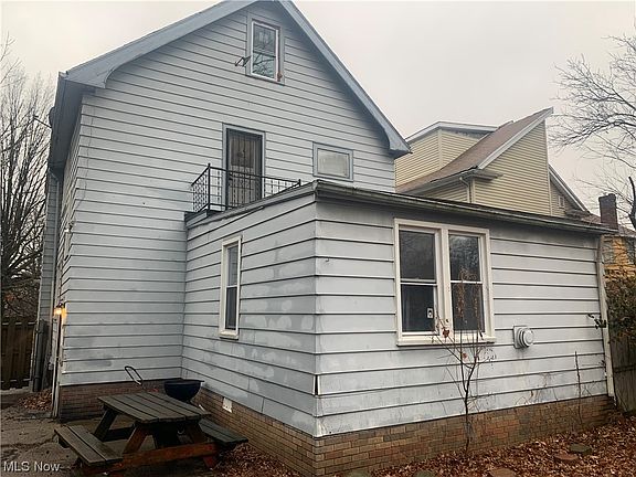 4th image of 3271 E 142nd St