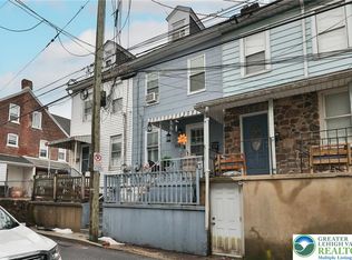 912 Spruce St, Easton, PA 18042