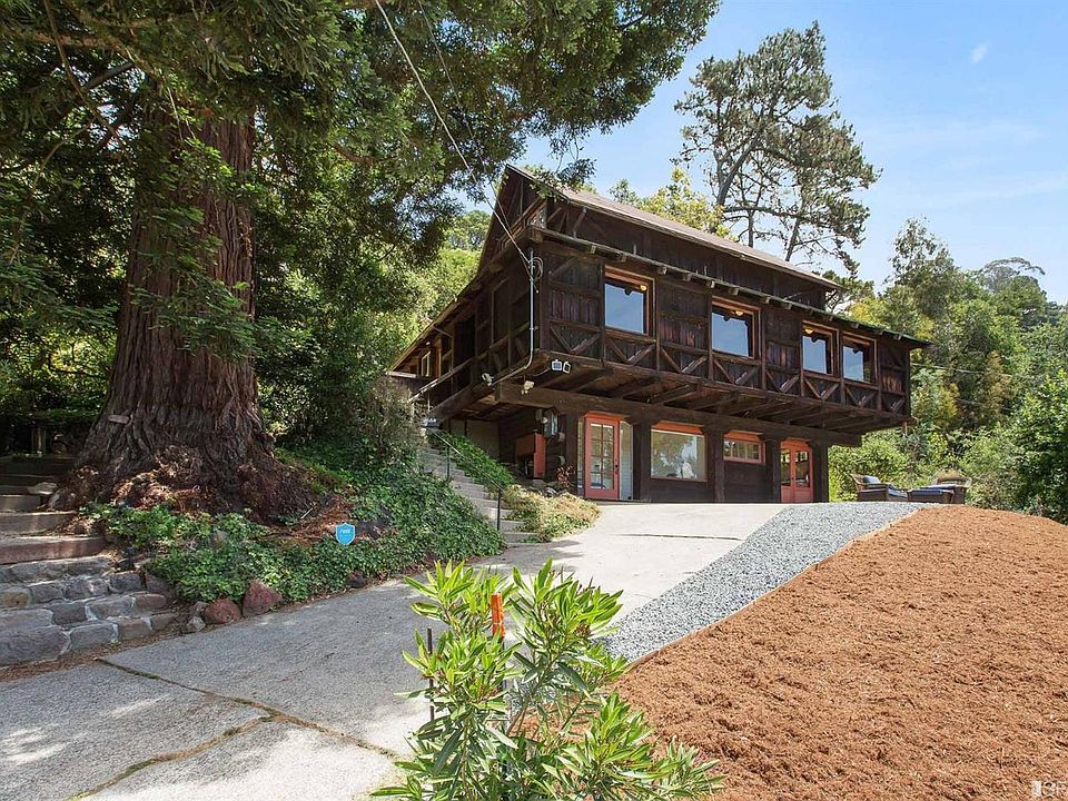 2nd image of 2664 Shasta Rd