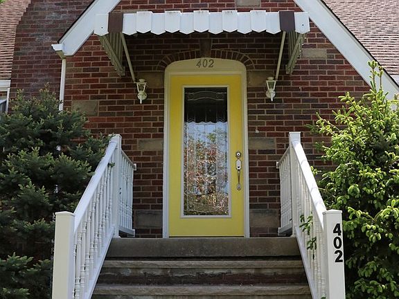 3rd image of 402 Jefferson Ave.