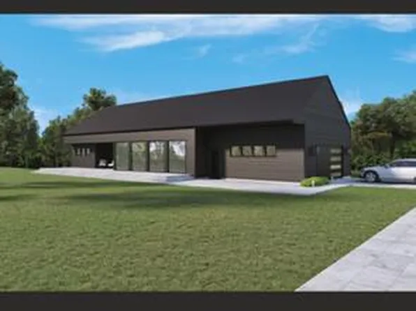 16197 S Locke Rd, Union Pier, MI 49129
