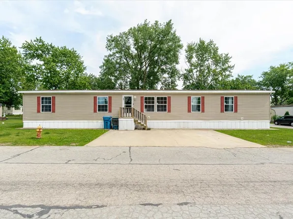 861 4th St, Normal, IL 61761
