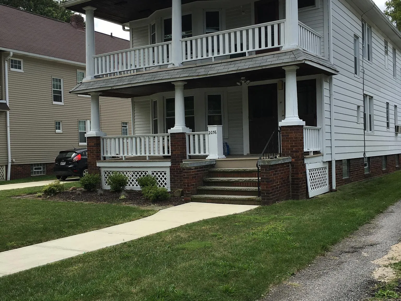 2056 Carabel Ave — Photo 1