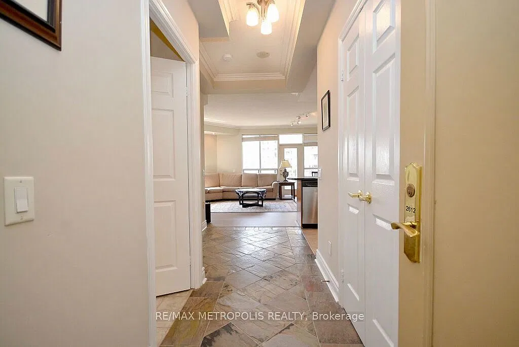 3 bed, $3,700 — Photo 4