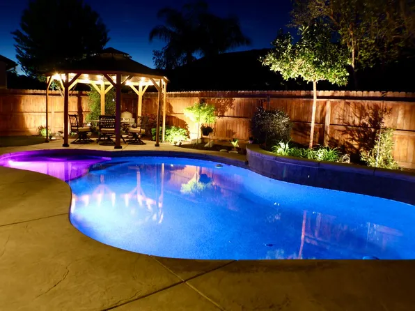 6878 W Alana Dr, Fresno, CA 93722