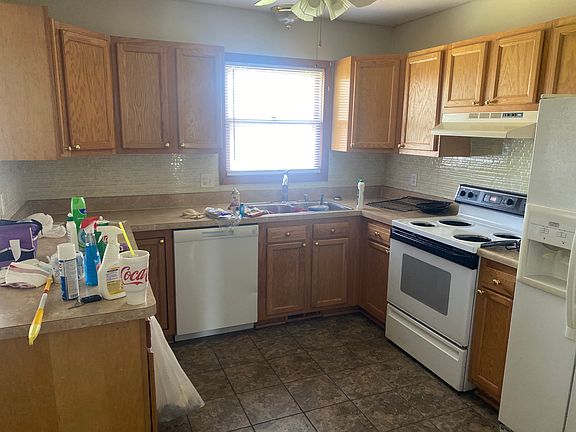 4th image of 2323 Middleground Dr