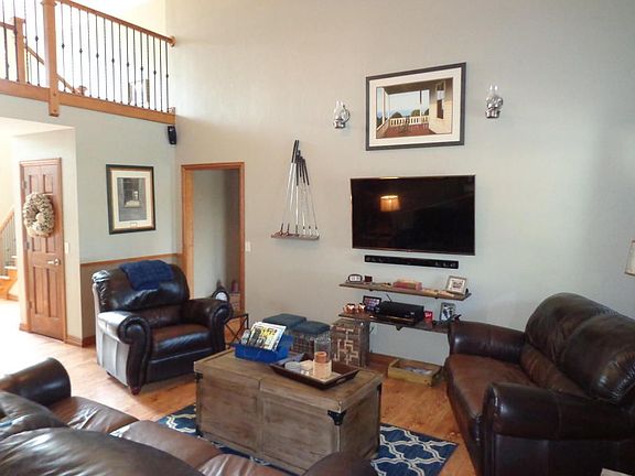 4th image of 5343 S Lincoln Dr
