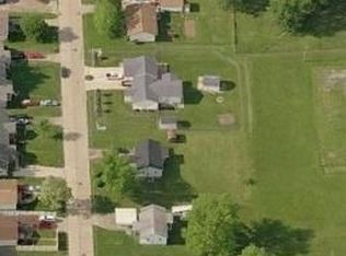 2327 Penn Ave, Parkersburg, WV 26104