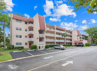 1005 Country Club Dr APT 201, Margate, FL 33063