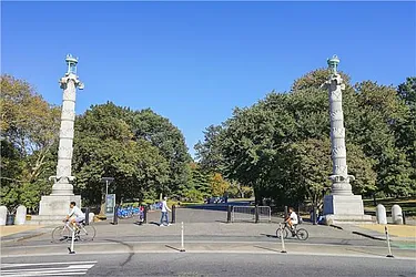 Sold by Avenue Sotheby's International Realty