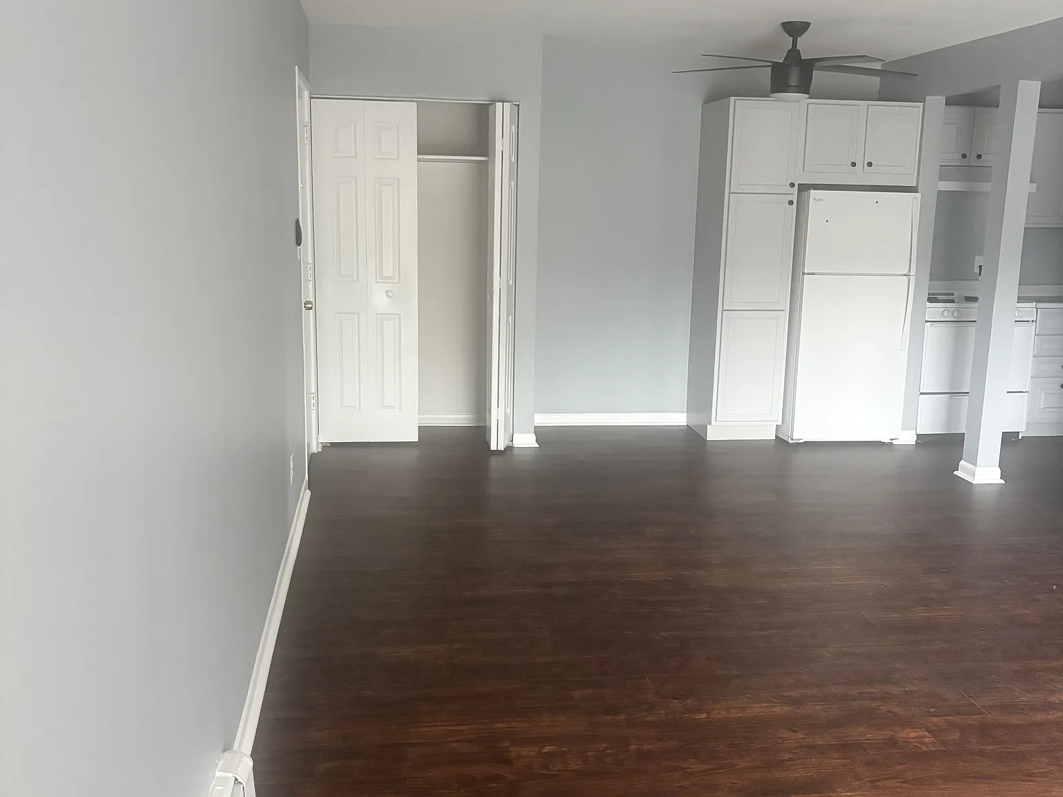 1102 Jefferson Ave - 6 — Photo 2